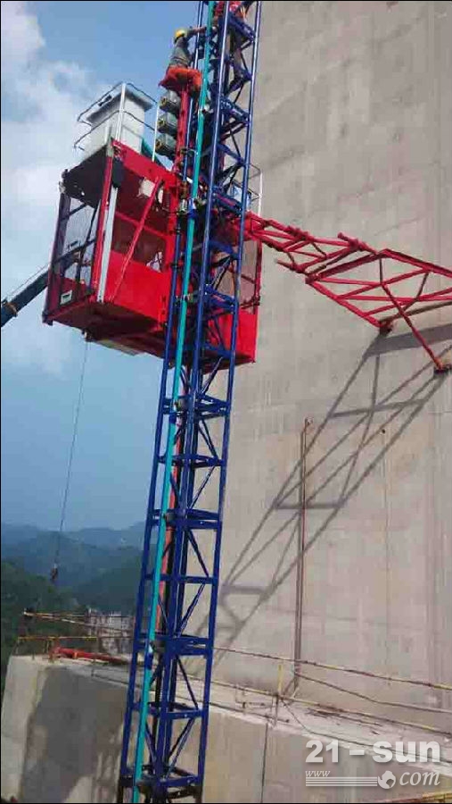 川建助力六廣河特大橋建設，八臺設備彰顯國產工程機械實力